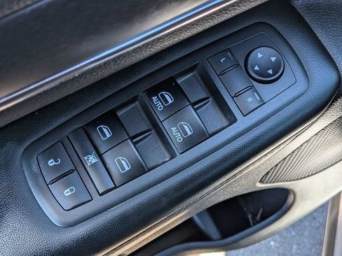 Certified 2018 Jeep Grand Cherokee Limited AWD/4WD image 23