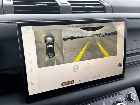 Used 2023 Land Rover Defender 110 V8 image 23