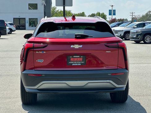 Used 2024 Chevrolet Blazer EV LT AWD/4WD image 8
