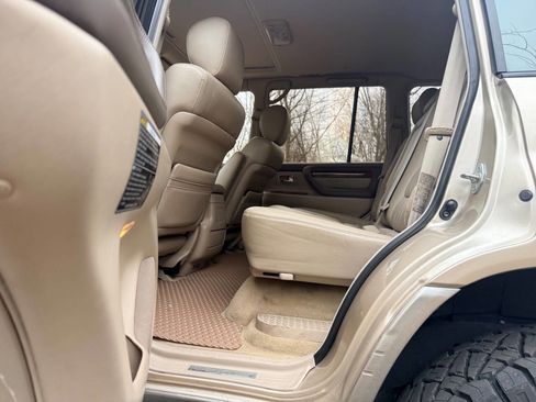 Used 2001 Lexus LX 470 4WD image 23