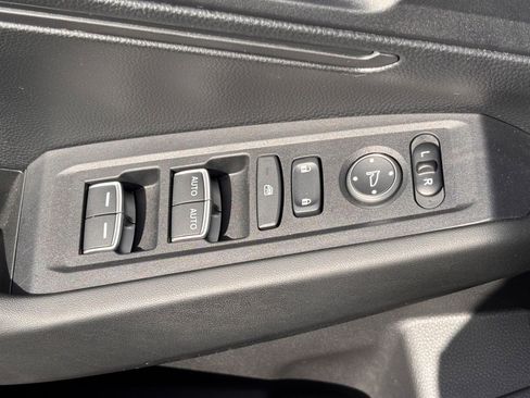 Used 2023 Honda Accord LX image 21