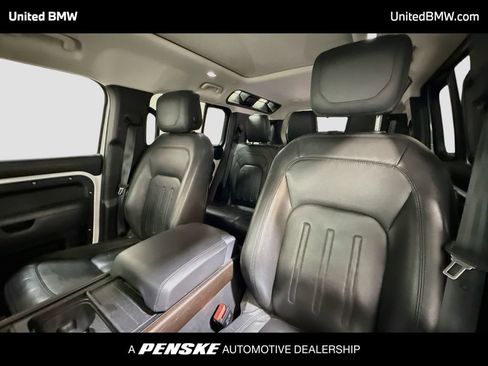 Used 2020 Land Rover Defender 110 HSE AWD/4WD image 12
