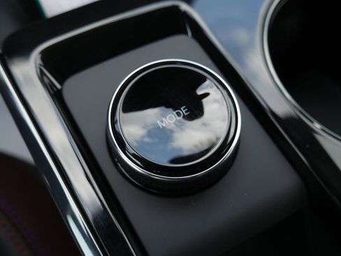 New 2026 Chevrolet Equinox RS w/ LPO, Floor Liner Package image 17