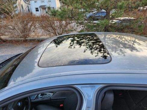 Used 2011 BMW 528i Sedan image 26