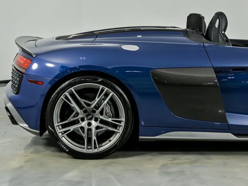 Used 2020 Audi R8 V10 performance image 13