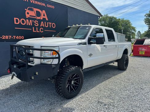 Used 2016 Ford F250 Lariat w/ Lariat Ultimate Package AWD/4WD image 2