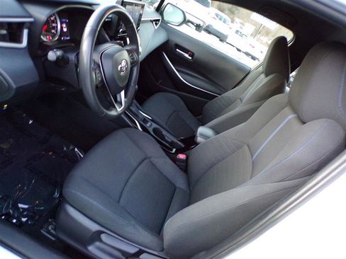 Used 2022 Toyota Corolla SE image 16