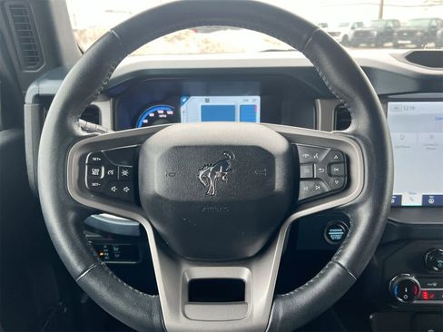 Used 2022 Ford Bronco Outer Banks image 23