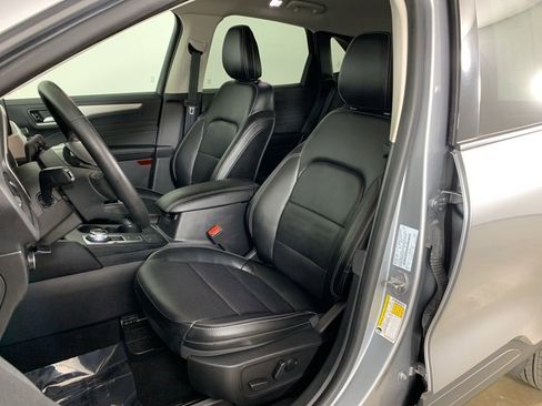 Used 2022 Ford Escape SEL image 27