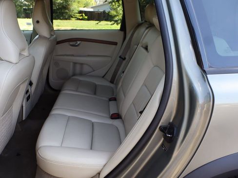 Used 2009 Volvo XC70 T6 image 20