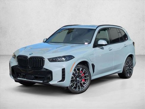 New 2026 BMW X5 xDrive50e w/ M Sport Package image 1