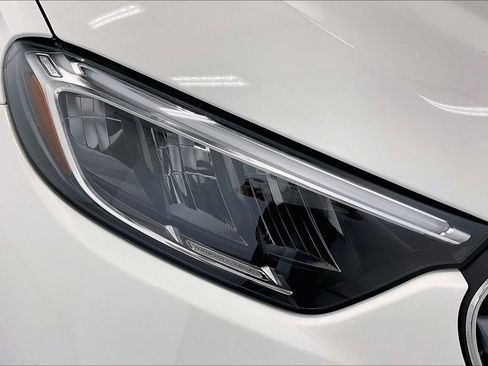 New 2026 Mercedes-Benz GLC 300 image 13