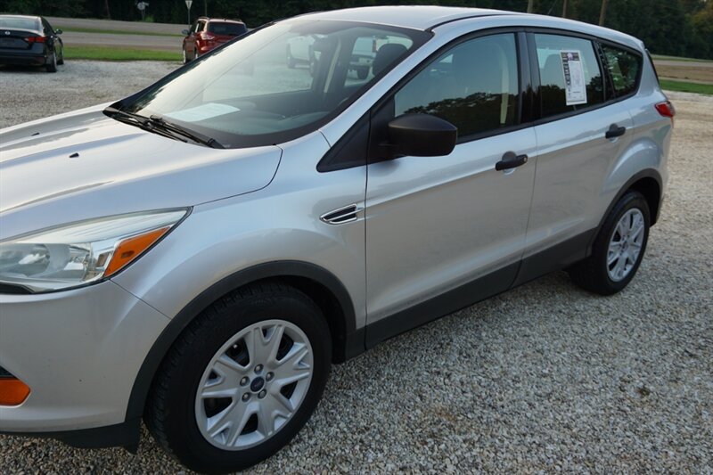 Used 2014 Ford Escape S FWD image 7
