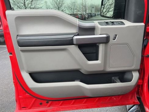 Used 2019 Ford F150 XLT w/ Equipment Group 302A Luxury image 28