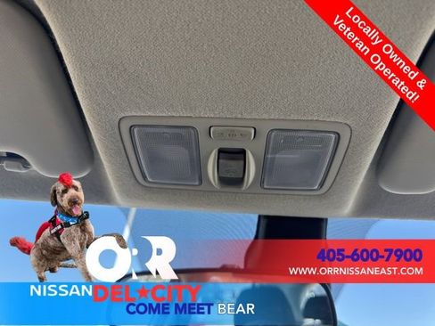Used 2025 Hyundai Venue SEL FWD image 27
