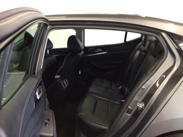 Used 2023 Nissan Maxima SV w/ Floor Mat Group FWD image 13