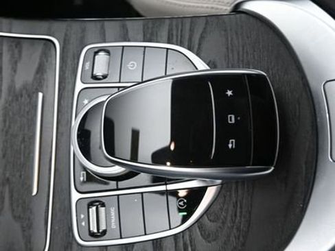 Used 2016 Mercedes-Benz C 300 4MATIC Sedan image 18
