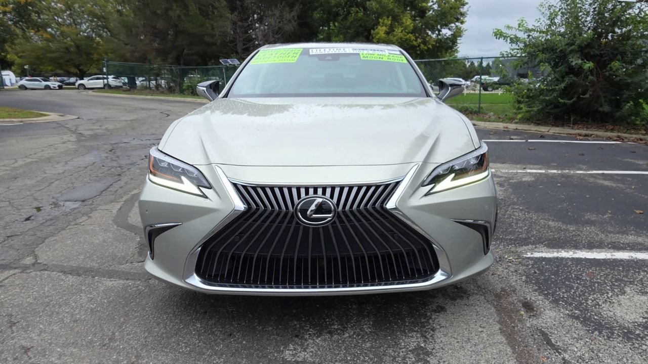 Used 2020 Lexus ES 350 w/ Accessory Package 2 FWD image 3