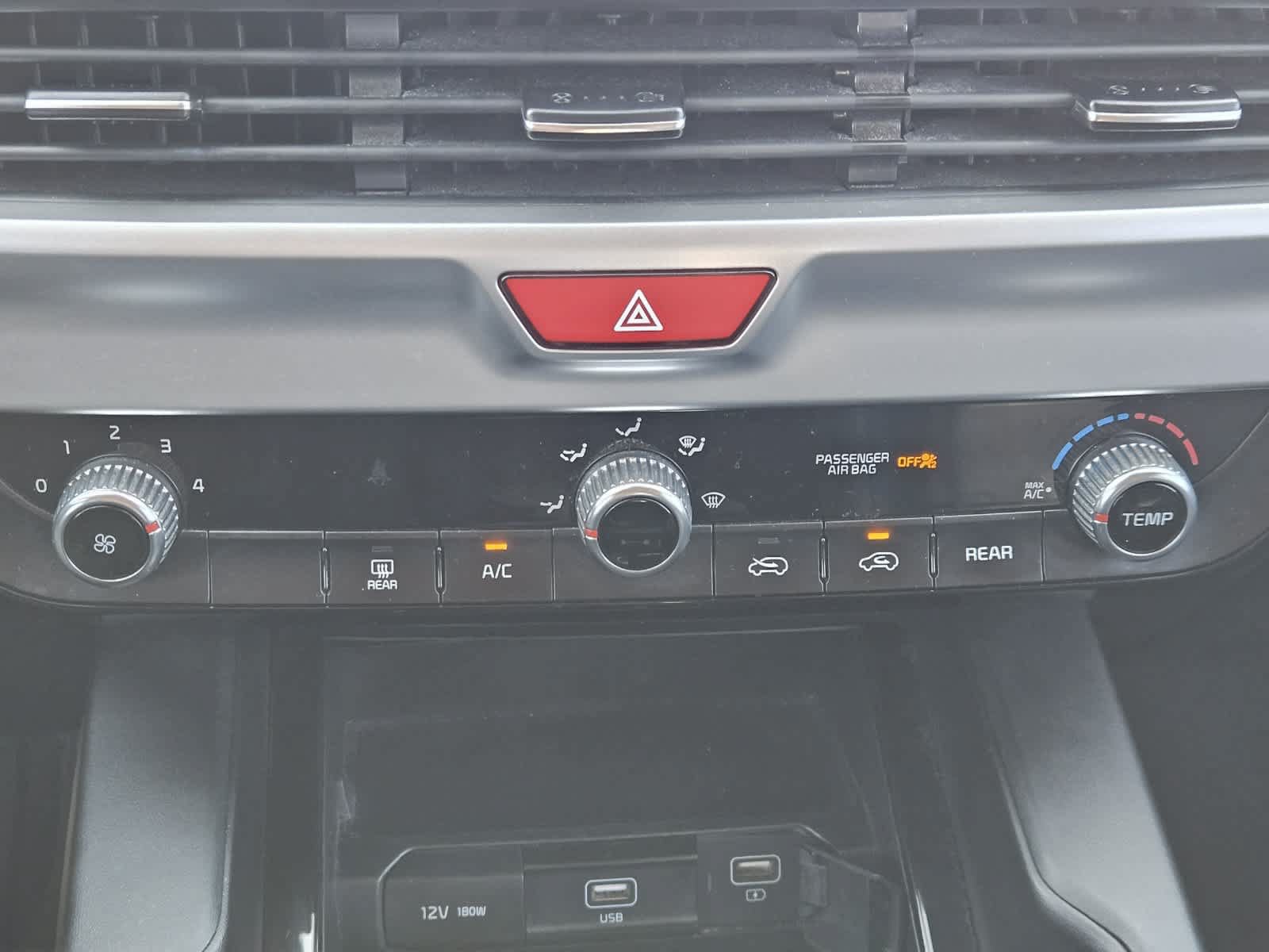 Used 2021 Kia Telluride LX FWD image 18