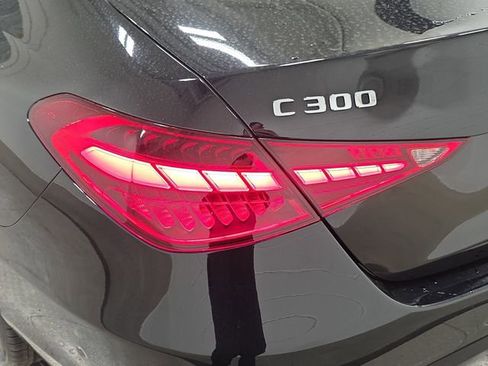 Used 2023 Mercedes-Benz C 300 4MATIC Sedan image 32
