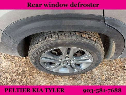 Used 2021 Kia Seltos LX image 12