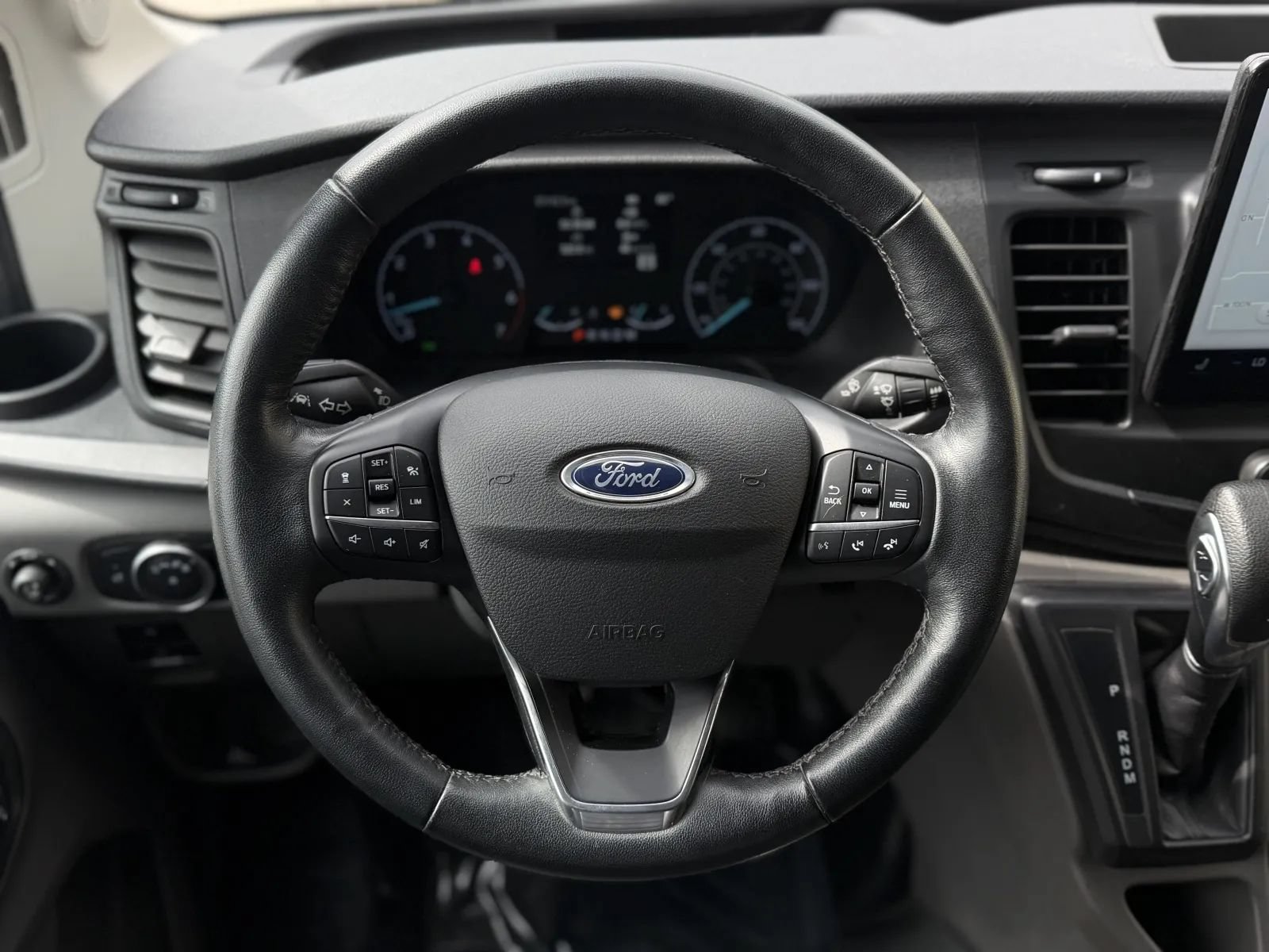 Used 2023 Ford Transit 250 148 High Roof Extended AWD image 19