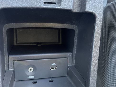 Used 2013 Ford Focus SE image 21