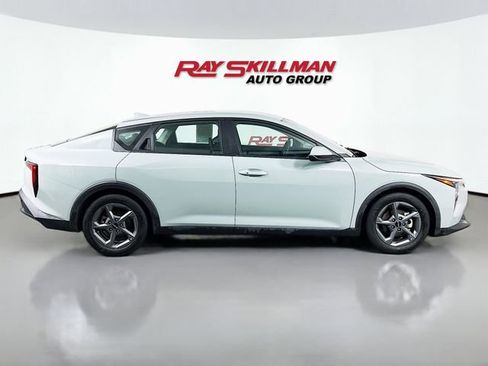 Used 2025 Kia K4 FWD image 8