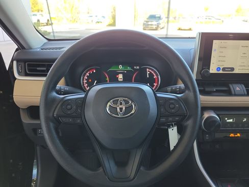 Certified 2025 Toyota RAV4 LE image 16