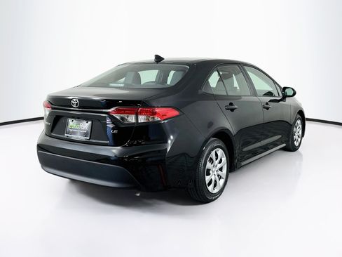 Used 2025 Toyota Corolla LE FWD image 9