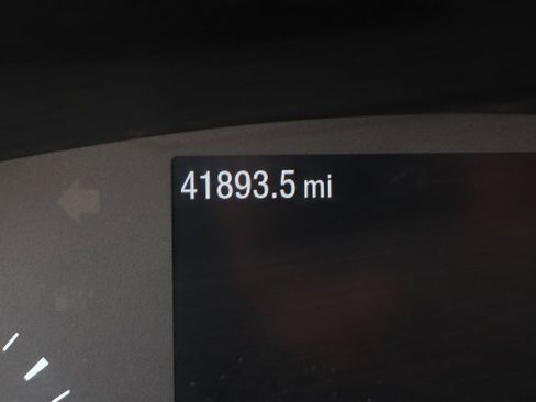 Used 2022 Ford Escape SE w/ SE Sport Appearance Package image 22