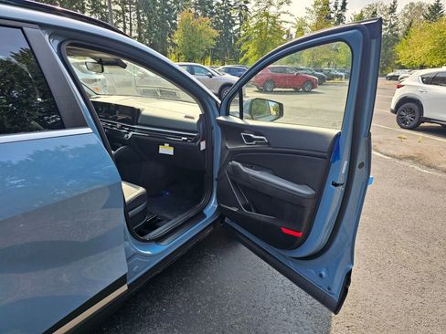 New 2026 Kia Sportage EX w/ EX Panoramic Sunroof Package image 29