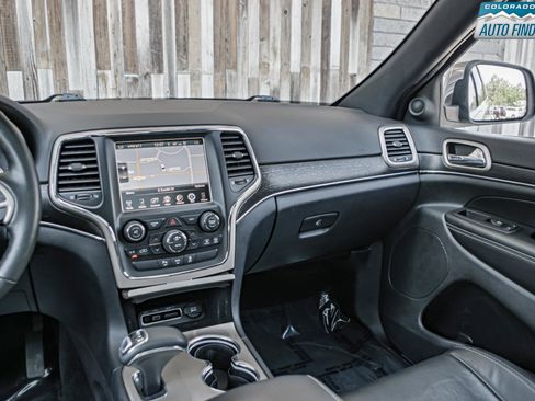 Used 2015 Jeep Grand Cherokee Limited w/ Luxury Group II AWD/4WD image 17