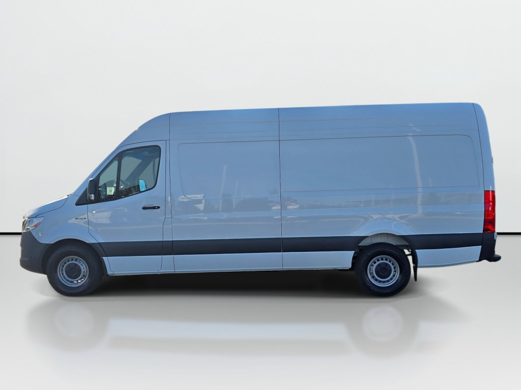 New 2025 Mercedes-Benz eSprinter 170 Cargo image 2