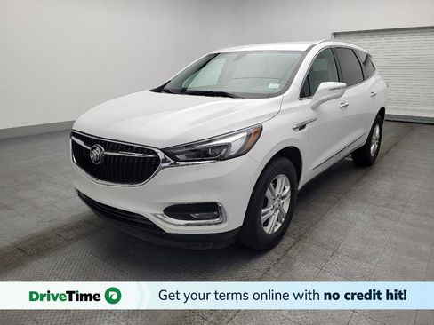 Used 2018 Buick Enclave Essence image 1