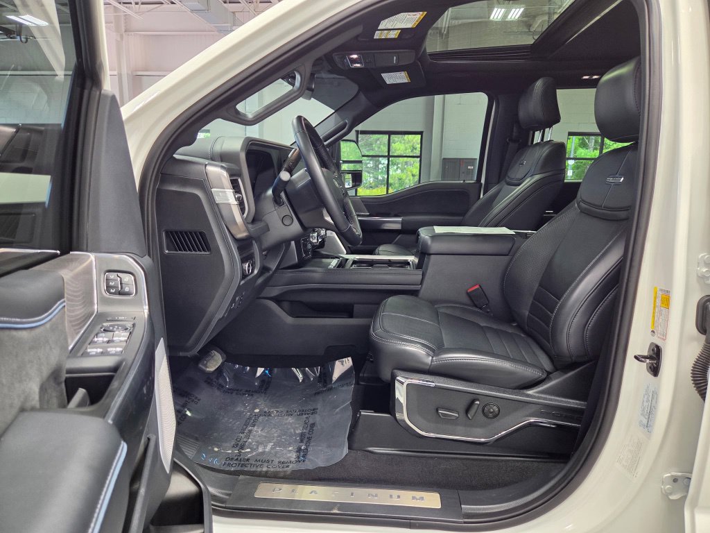 Used 2025 Ford F250 Platinum w/ Tremor Off-Road Package AWD/4WD image 26