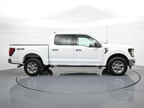 Used 2025 Ford F150 XLT w/ Equipment Group 301A Standard AWD/4WD image 5