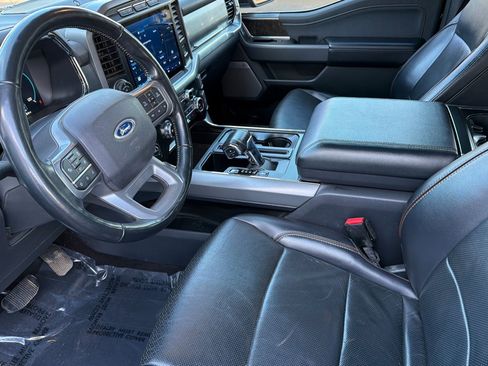 Used 2021 Ford F150 Lariat w/ Equipment Group 502A High image 10