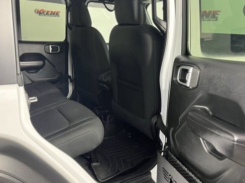 Used 2020 Jeep Wrangler Unlimited Sport S image 27