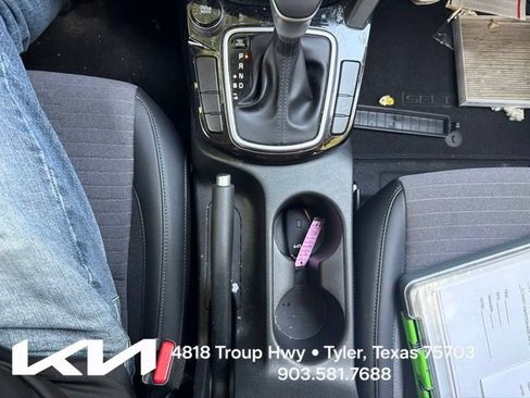 Used 2022 Kia Seltos S FWD image 22