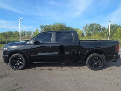 Used 2025 RAM 1500 Laramie w/ Night Edition AWD/4WD image 14