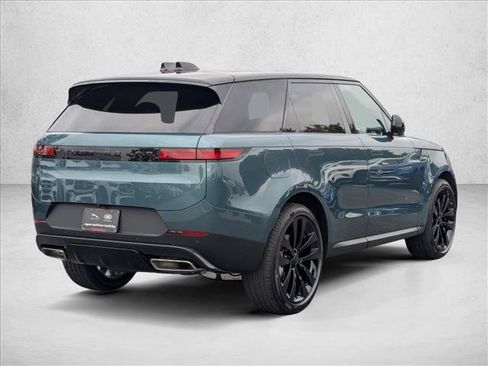 New 2026 Land Rover Range Rover Sport SE AWD/4WD image 2