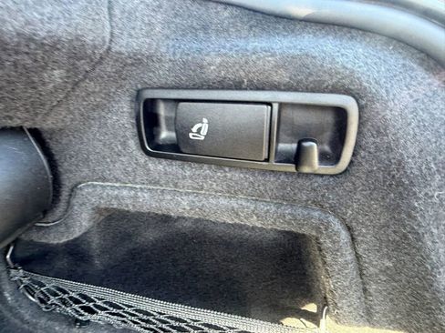 Used 2011 Audi A5 2.0T Premium Plus image 11