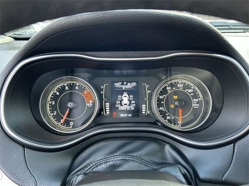 Certified 2022 Jeep Cherokee Latitude image 19