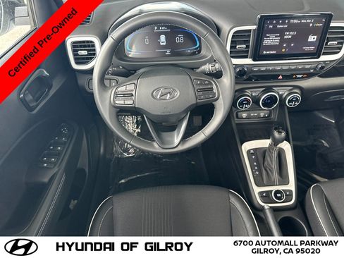 Certified 2025 Hyundai Venue Limited image 15