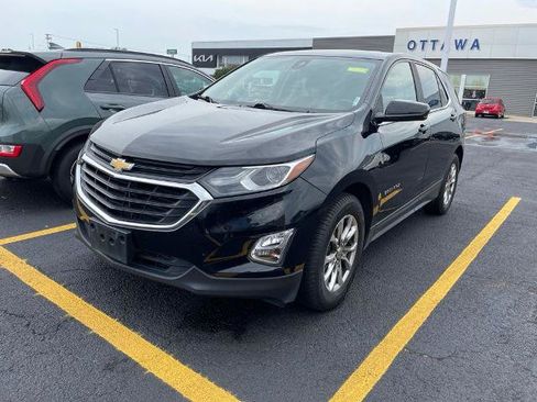 Used 2021 Chevrolet Equinox LT FWD image 2