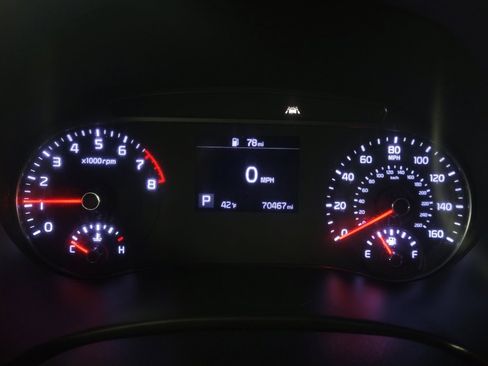Used 2020 Kia Soul S FWD image 23