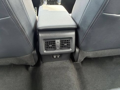 Used 2026 Toyota Camry SE FWD image 19