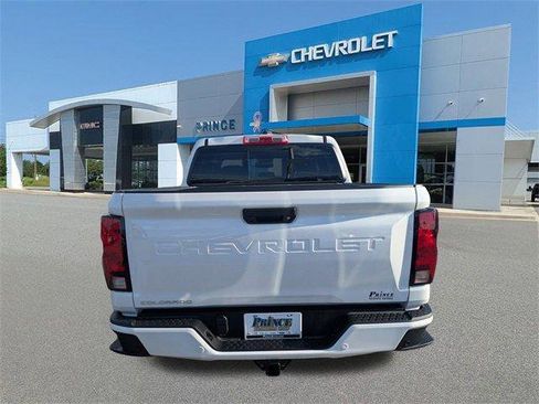 New 2026 Chevrolet Colorado LT image 6