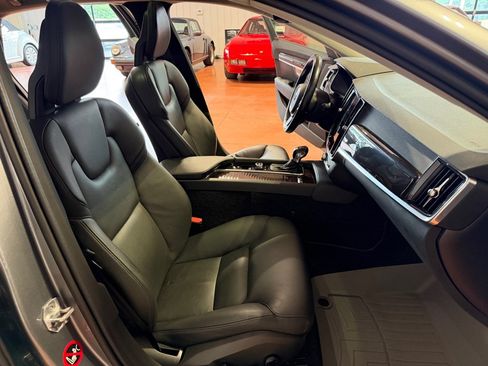 Used 2018 Volvo S90 T5 Momentum AWD/4WD image 25